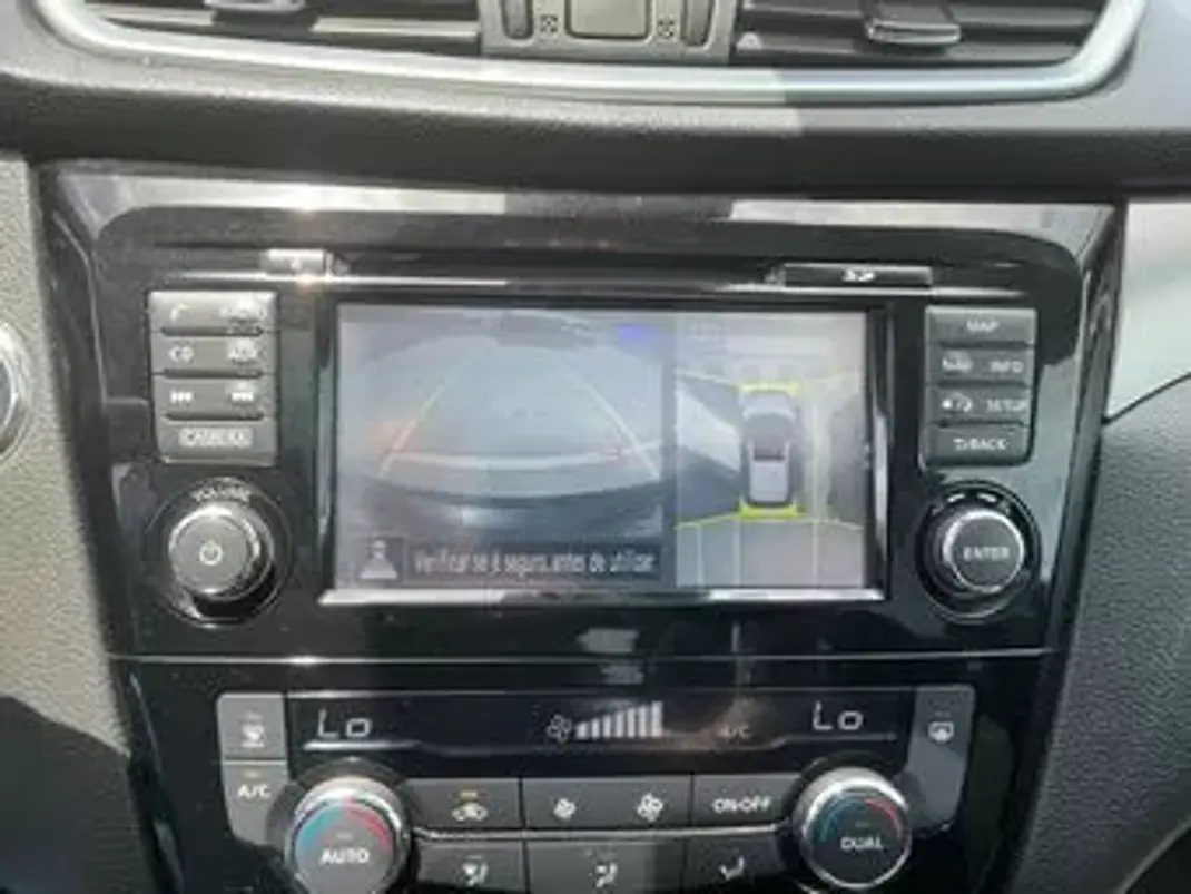 Nissan Qashqai 2018 - 15790 EUR, 119000 km - 119000km - foto 9 de 11