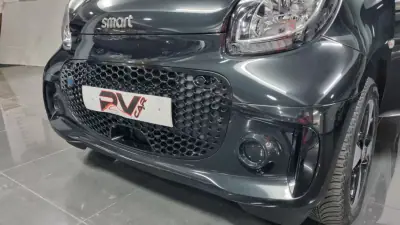 Smart Fortwo Cabrio 2021 - 13990 EUR, 59000 km - AUTO.MOTO.pt - 59000km - foto 21 de 37