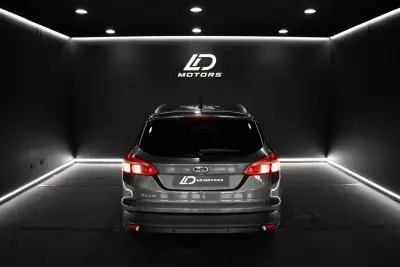 Ford Focus SW 2016 — photo 6 of 13