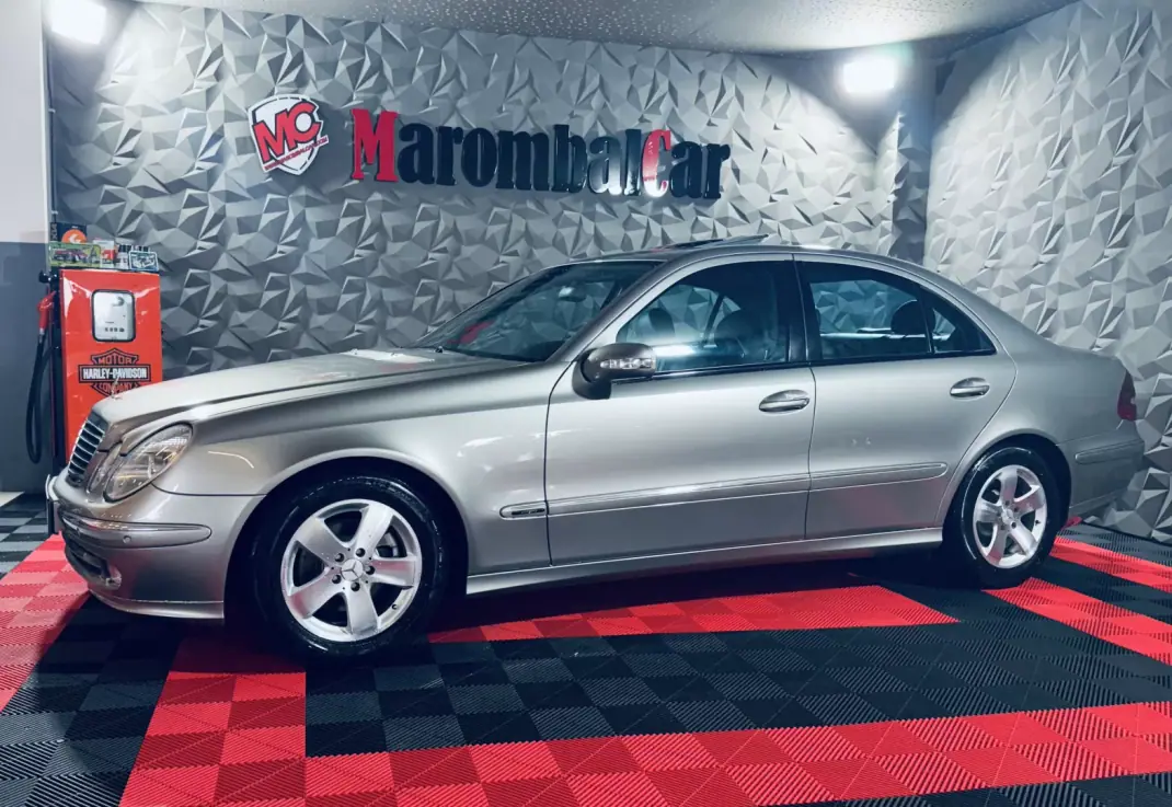 Mercedes-Benz E 270 2003 - 13990 EUR, 91096 km - AUTO.MOTO.pt - 91096km - foto 1 de 34