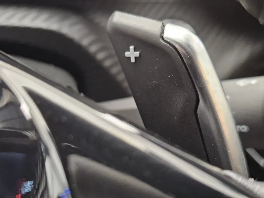 Peugeot 2008 2021 - 16500 EUR, 169015 km - AUTO.MOTO.pt - 169015km - foto 11 de 22