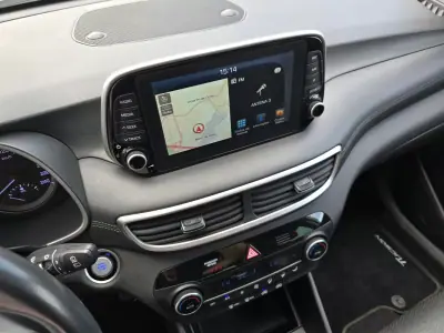 Hyundai Tucson 2019 - 18250 EUR, 137900 km - AUTO.MOTO.pt - 137900km - foto 17 de 31
