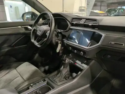 Audi Q3 Sportback 2021 - 35900 EUR, 89638 km - AUTO.MOTO.pt - 89638km - foto 5 de 9