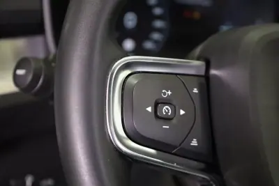 Volvo XC 40 2022 - 28990 EUR, 98750 km - AUTO.MOTO.pt - 98750km - foto 47 de 51