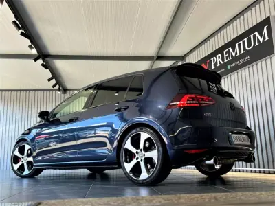 Volkswagen Golf 2015 - 24990 EUR, 162000 km - AUTO.MOTO.pt - 162000km - foto 10 de 58