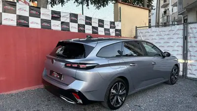 Peugeot 308 SW 2022 — photo 6 of 12