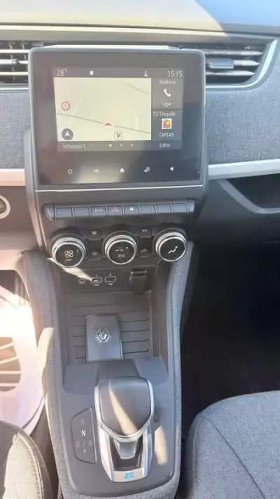 Renault Zoe 2021 - 15600 EUR, 59741 km - 59741km - foto 12 de 21