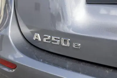 Mercedes-Benz A 250 2022 - 21990 EUR, 151000 km - AUTO.MOTO.pt - 151000km - foto 10 de 42