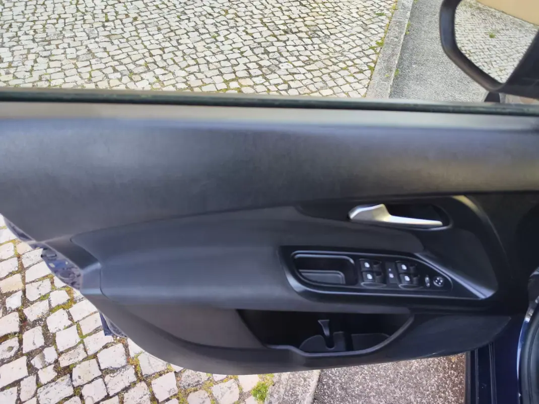 Fiat Tipo 2016 - 8480 EUR, 177150 km - AUTO.MOTO.pt - 177150km - foto 24 de 39