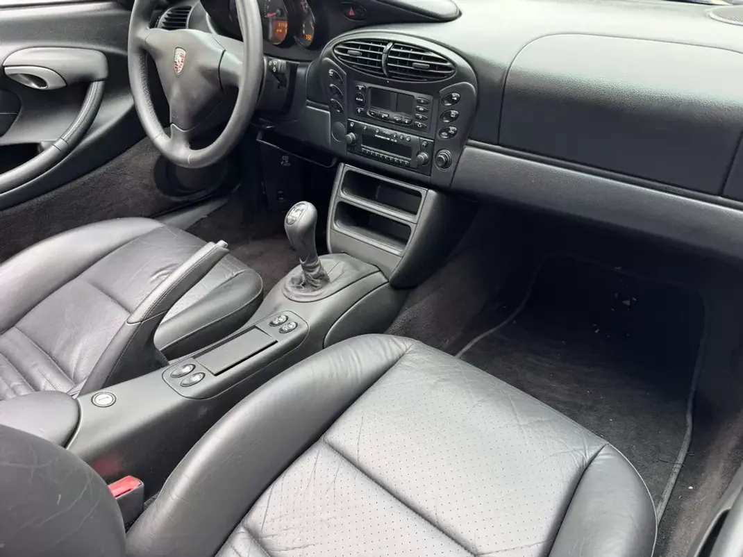 Porsche Boxster 2001 - 22500 EUR, 217000 km - 217000km - foto 15 de 53