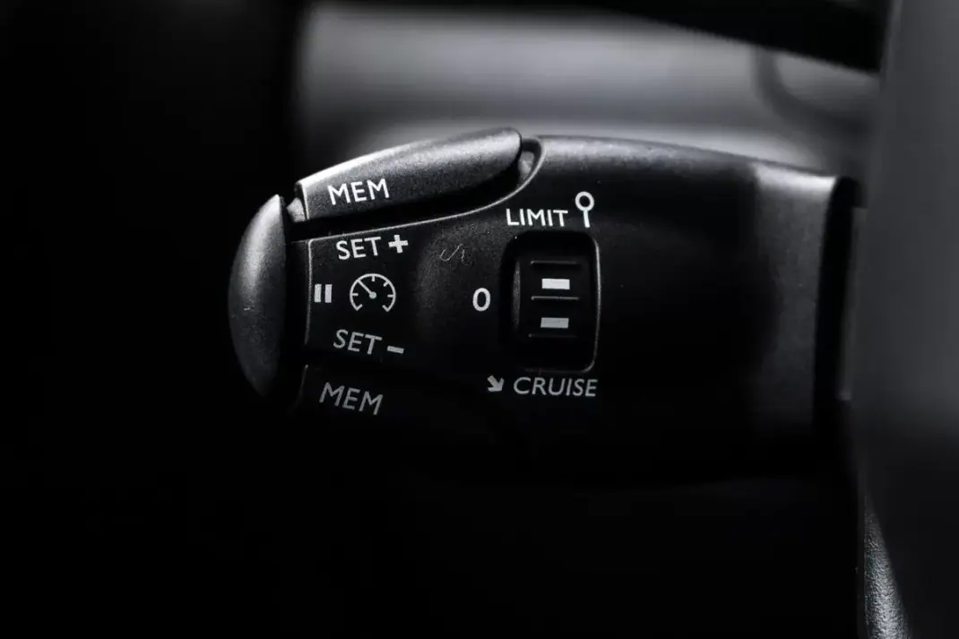 Citroën C3 2022 - 12490 EUR, 47740 km - AUTO.MOTO.pt - 47740km - foto 16 de 31
