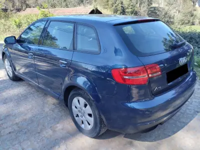 Audi A3 Sportback 2012 - 5250 EUR, 260000 km - AUTO.MOTO.pt - 260000km - foto 5 de 23