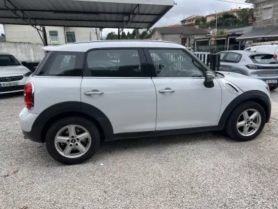 MINI Countryman 2014 - 11900 EUR, 174000 km - 174000km - foto 3 de 18