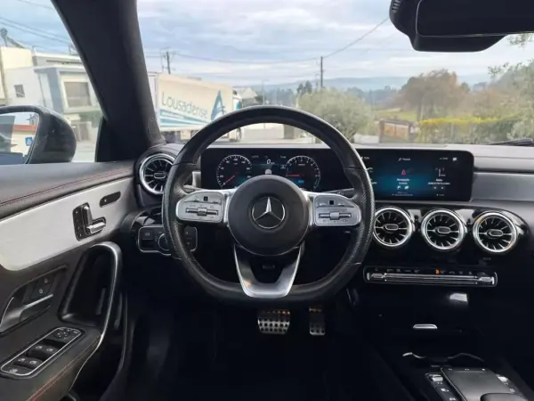 Mercedes-Benz CLA 250 2021 - 26999 EUR, 172000 km - AUTO.MOTO.pt - 172000km - foto 22 de 32