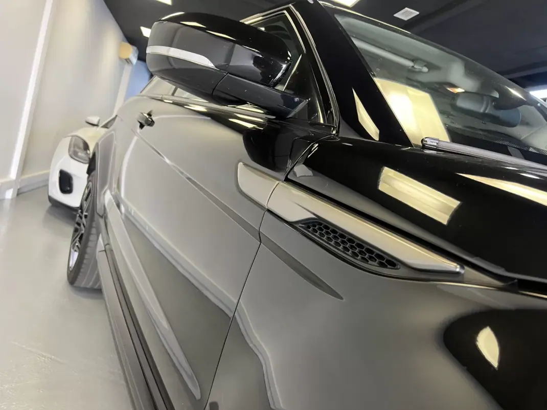 Land Rover Range Rover Evoque 2012 - 17990 EUR, 235000 km - 235000km - foto 20 de 51