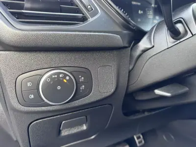 Ford Focus 2019 - 13900 EUR, 129500 km - AUTO.MOTO.pt - 129500km - foto 13 de 19