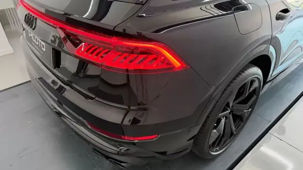 Audi Q8 2019 - 59990 EUR, 133725 km - AUTO.MOTO.pt - 133725km - foto 11 de 46