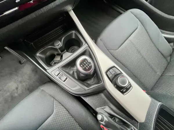 BMW 116 2015 - 13950 EUR, 168170 km - AUTO.MOTO.pt - 168170km - foto 14 de 24