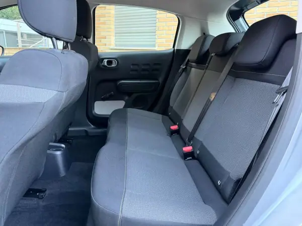 Citroën C3 2018 - 9250 EUR, 35168 km - AUTO.MOTO.pt - 35168km - foto 25 de 44