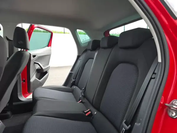SEAT Ibiza 2021 - 13990 EUR, 42700 km - AUTO.MOTO.pt - 42700km - foto 31 de 34