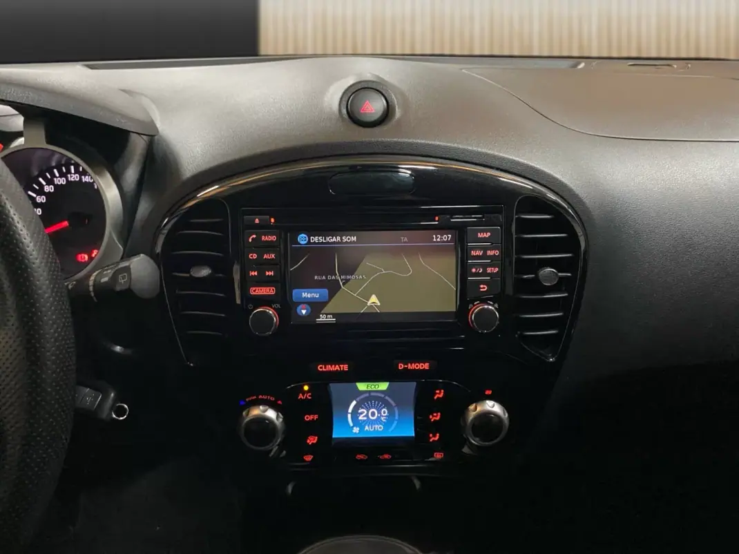 Nissan Juke 2018 - 14950 EUR, 68700 km - AUTO.MOTO.pt - 68700km - foto 9 de 20