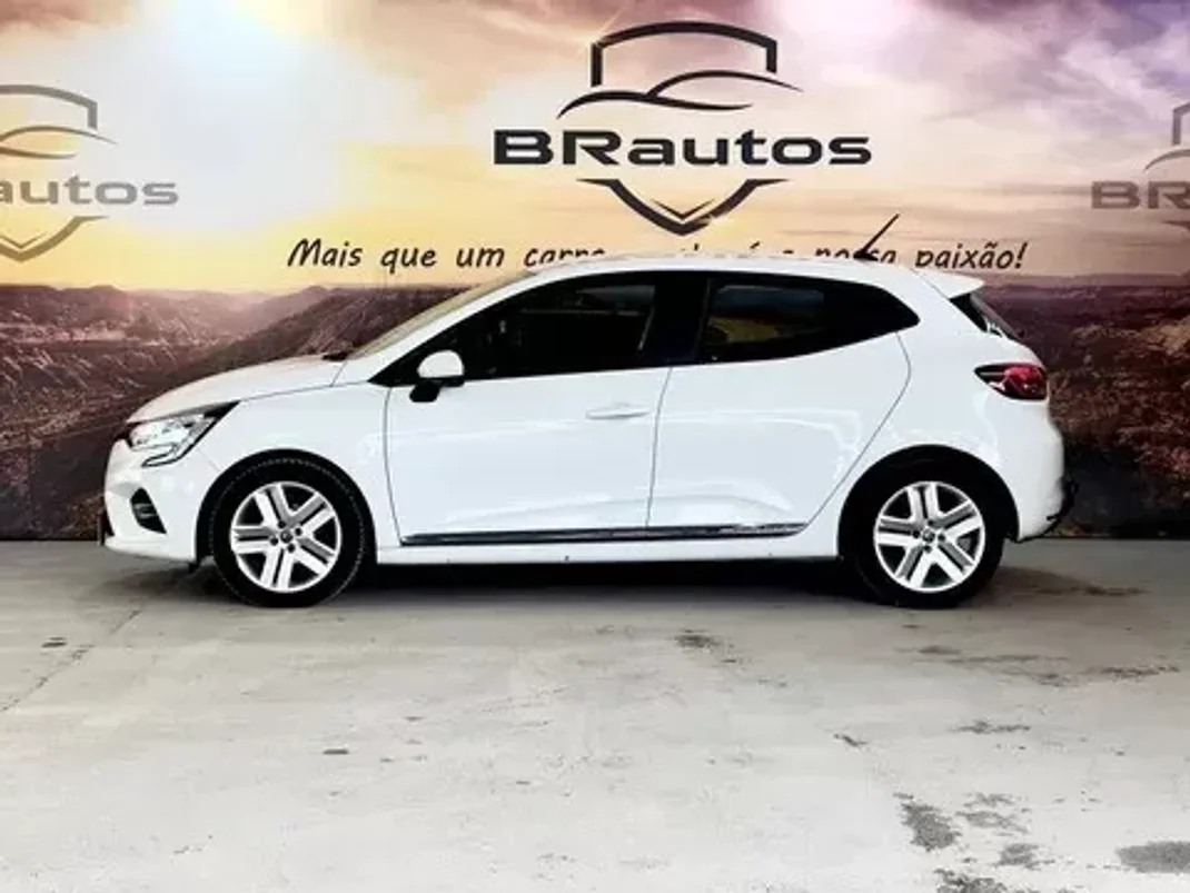 Renault Clio 2021 - 15900 EUR, 80156 km - AUTO.MOTO.pt - 80156km - foto 4 de 22