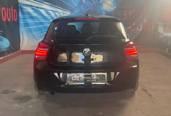 BMW 118 2015 - 13999 EUR, 164000 km - AUTO.MOTO.pt - 164000km - foto 5 de 50