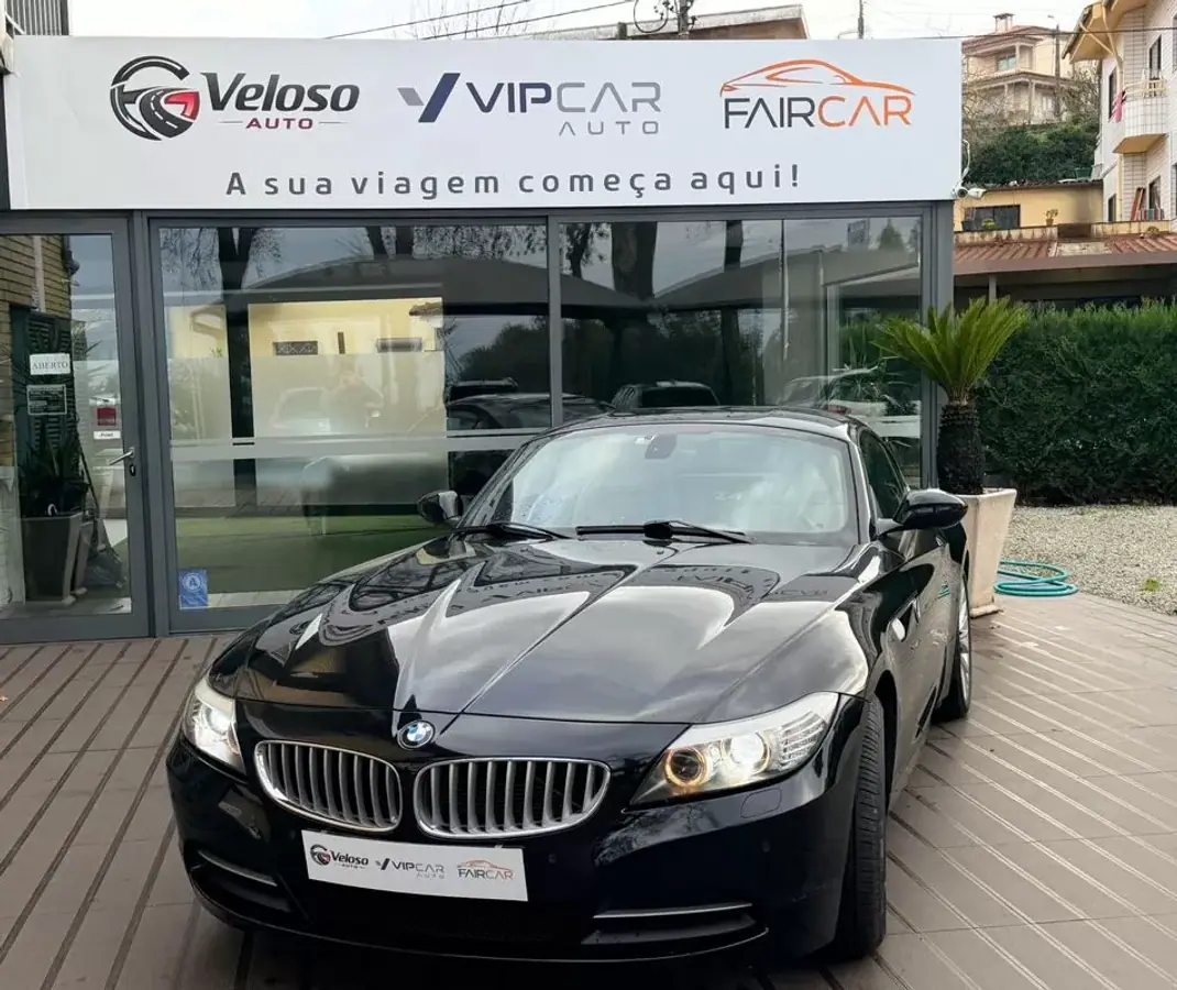 BMW Z4 2010 - 24750 EUR, 140809 km - AUTO.MOTO.pt - 140809km - foto 15 de 17