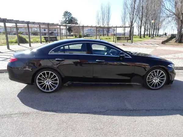 Mercedes-Benz CLS 300 2019 - 46500 EUR, 103200 km - 103200km - foto 12 de 52
