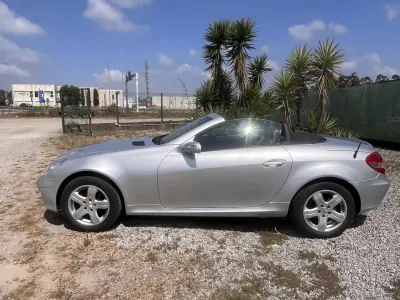 Mercedes-Benz SLK 200 2006 - 12950 EUR, 245450 km - AUTO.MOTO.pt - 245450km - foto 11 de 29