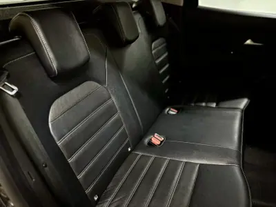 Dacia Duster 2020 - 15750 EUR, 128000 km - AUTO.MOTO.pt - 128000km - foto 50 de 60