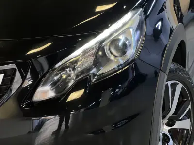 Peugeot 2008 2017 - 9990 EUR, 110000 km - AUTO.MOTO.pt - 110000km - foto 32 de 47