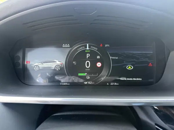 Jaguar I-Pace 2018 - 27900 EUR, 113000 km - AUTO.MOTO.pt - 113000km - foto 34 de 59