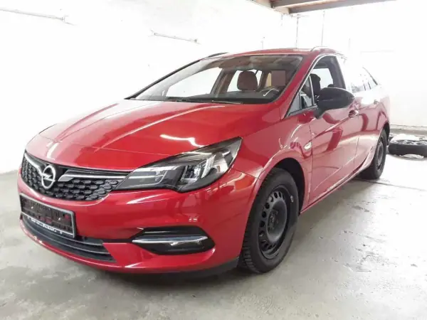 Opel Astra Sports Tourer 2022 - 11950 EUR, 105537 km - AUTO.MOTO.pt - 105537km - foto 2 de 11