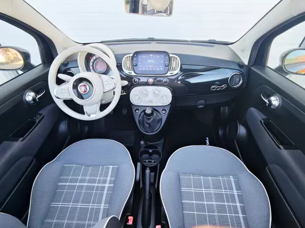 Fiat 500C 2021 - 12300 EUR, 114000 km - AUTO.MOTO.pt - 114000km - foto 4 de 10