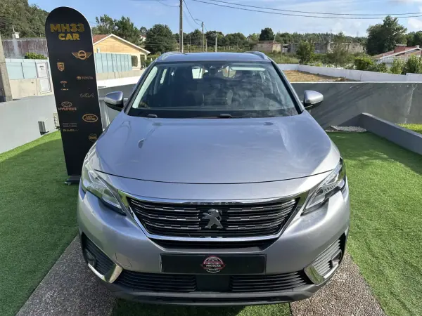 Peugeot 5008 2017 - 14900 EUR, 200000 km - AUTO.MOTO.pt - 200000km - foto 5 de 63