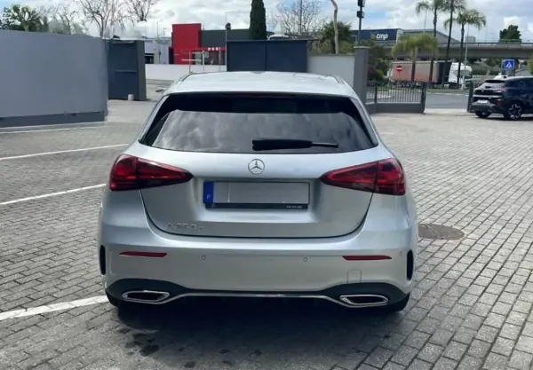 Mercedes-Benz A 250e 2023 - 49500 EUR, 41000 km - AUTO.MOTO.pt - 41000km - foto 4 de 9