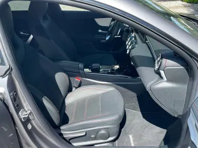 Mercedes-Benz CLA 250 2023 - 36900 EUR, 30000 km - AUTO.MOTO.pt - 30000km - foto 23 de 33