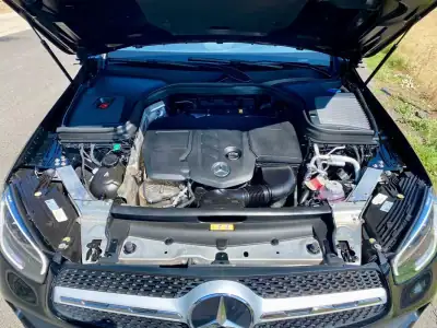 Mercedes-Benz GLC 300 2021 - 45900 EUR, 91900 km - AUTO.MOTO.pt - 91900km - foto 15 de 17