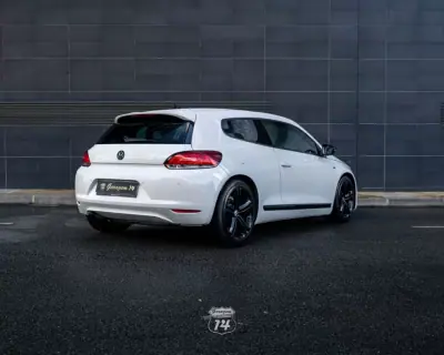 Volkswagen Scirocco 2013 - 16990 EUR, 153299 km - AUTO.MOTO.pt - 153299km - foto 18 de 49