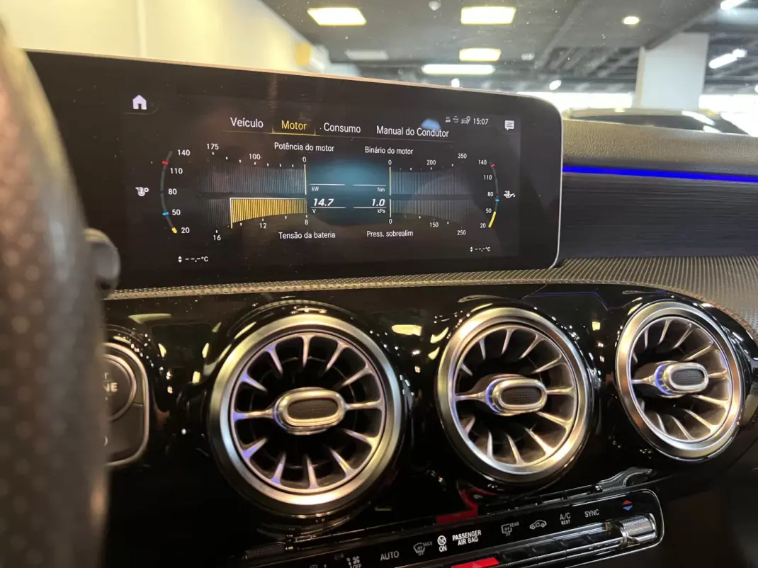 Mercedes-Benz A 180 2019 - 26990 EUR, 125000 km - AUTO.MOTO.pt - 125000km - foto 11 de 44