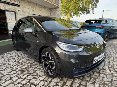 Volkswagen ID.3 2020 - 19900 EUR, 93000 km - AUTO.MOTO.pt - 93000km - foto 2 de 44