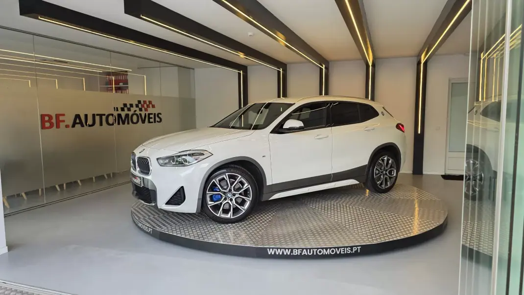 BMW X2 2021 - 36900 EUR, 76648 km - AUTO.MOTO.pt - 76648km - foto 2 de 59
