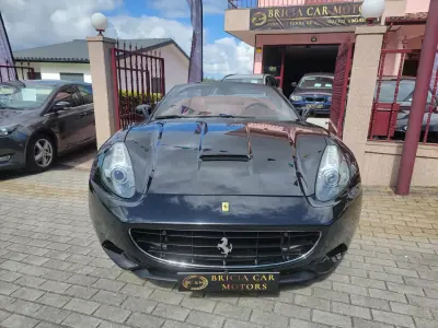 Ferrari California 2011 — foto 2 de 16