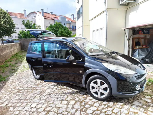 Peugeot 207 SW 2008 - 3500 EUR, 290000 km - AUTO.MOTO.pt - 290000km - foto 8 de 20