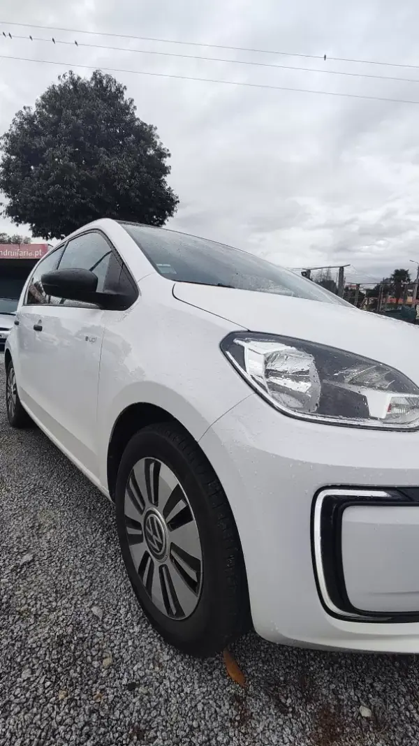 Volkswagen e-Up! 2020 - 11998 EUR, 0 km - AUTO.MOTO.pt - foto 6 de 23