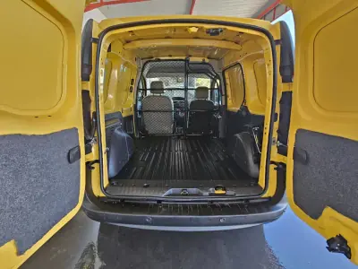 Renault Kangoo 2018 - 7400 EUR, 180000 km - 180000km - foto 5 de 6