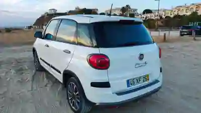 Fiat 500L 2019 - 10950 EUR, 102000 km - AUTO.MOTO.pt - 102000km - foto 3 de 13