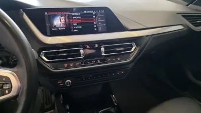 BMW 216 Gran Coupé 2020 - 24900 EUR, 75221 km - AUTO.MOTO.pt - 75221km - foto 45 de 61