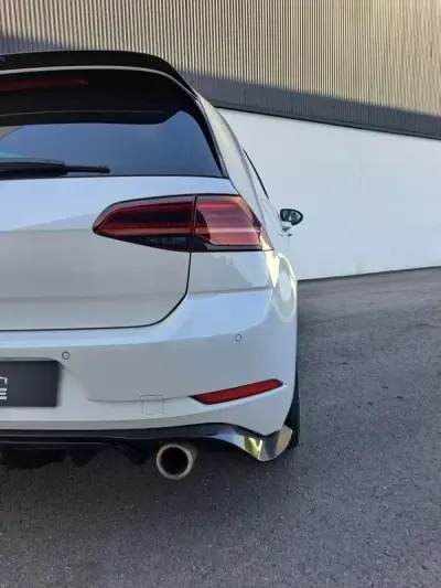 Volkswagen Golf 2019 - 28900 EUR, 108000 km - AUTO.MOTO.pt - 108000km - foto 6 de 32